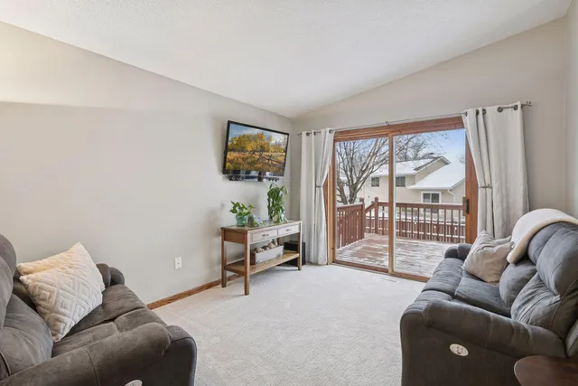 $335,000 | 18430 Embers Avenue, Farmington, MN 55024