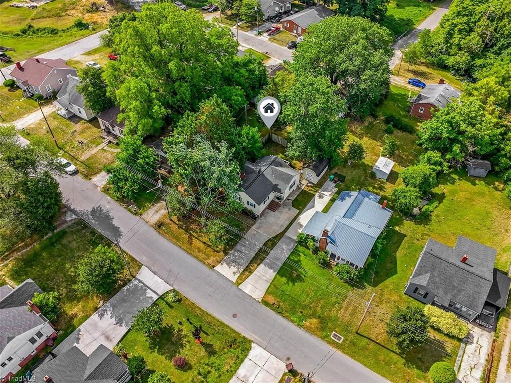 609 Hedrick Avenue High Point, NC 27262 - Photo 35 of 42