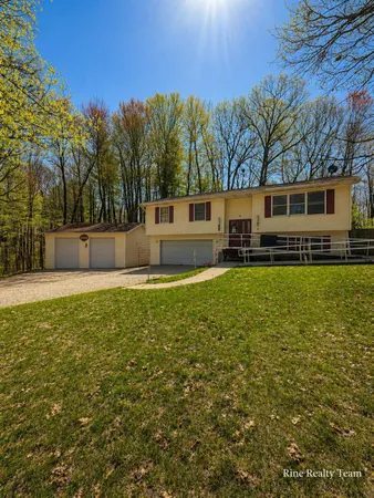 $269,000 | 838 Fremont Street, Newaygo, MI 49337