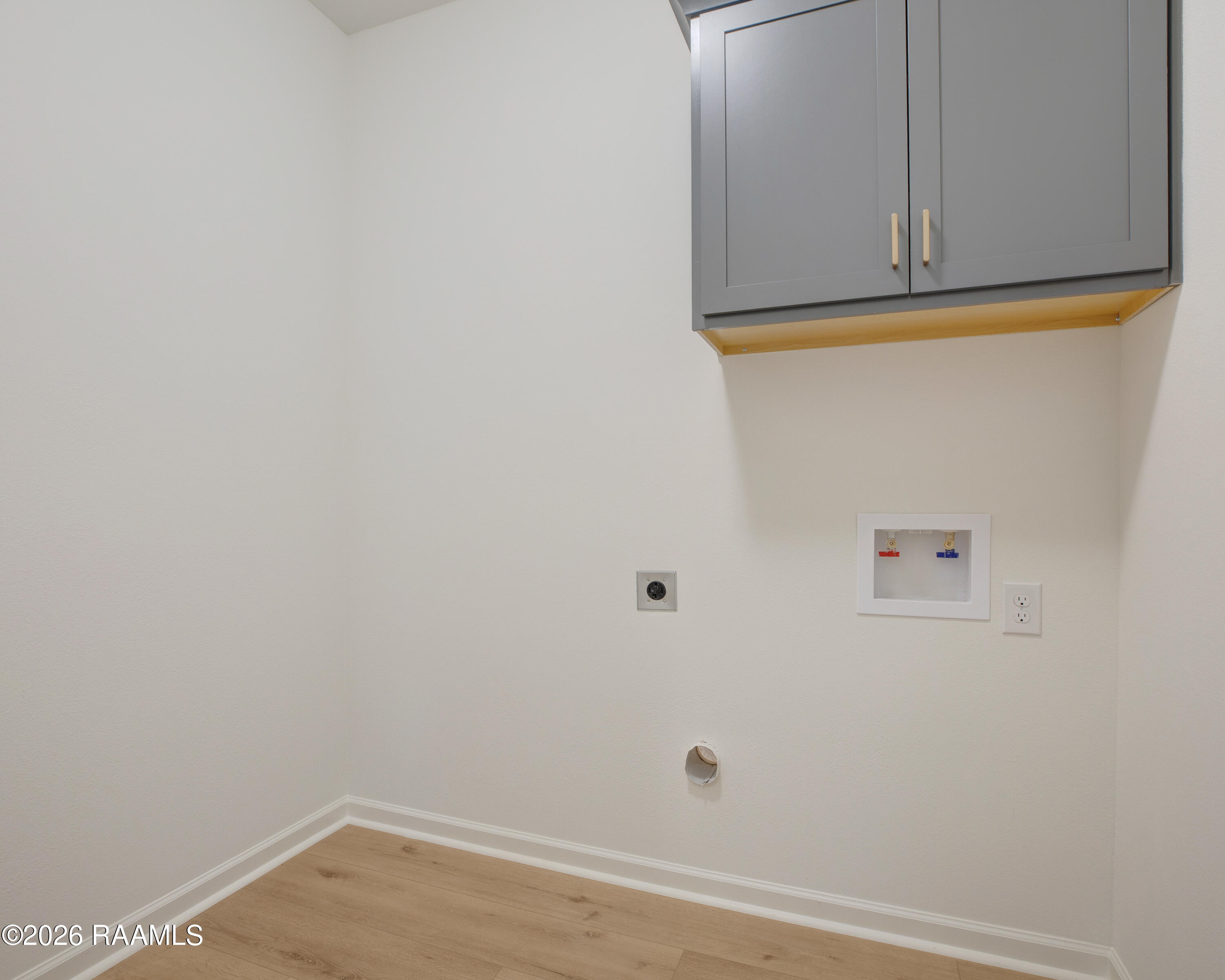 108 Ridgedale Lafayette, LA 70506 - Photo 13 of 25 Laundry Room