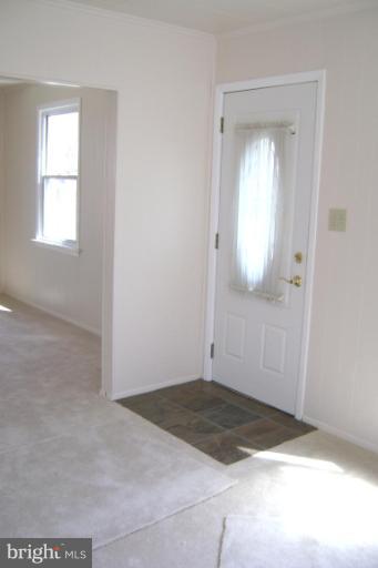 7611 Spruce Road Dundalk, MD 21222 - Photo 4 of 20 Entrance / Foyer