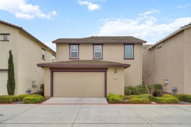 $490,000 | 10808 Portico Circle, Rancho Cordova, CA 95670