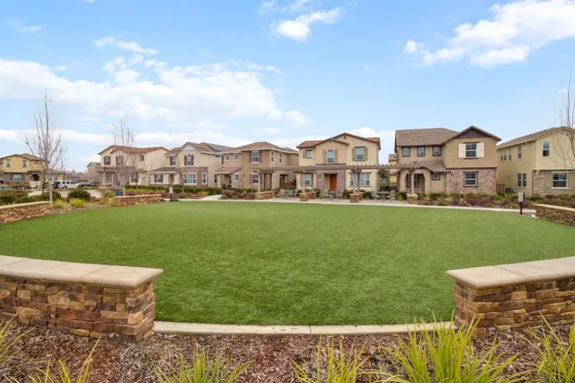 $490,000 | 10808 Portico Circle, Rancho Cordova, CA 95670