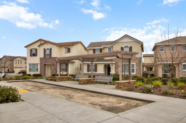 $490,000 | 10808 Portico Circle, Rancho Cordova, CA 95670