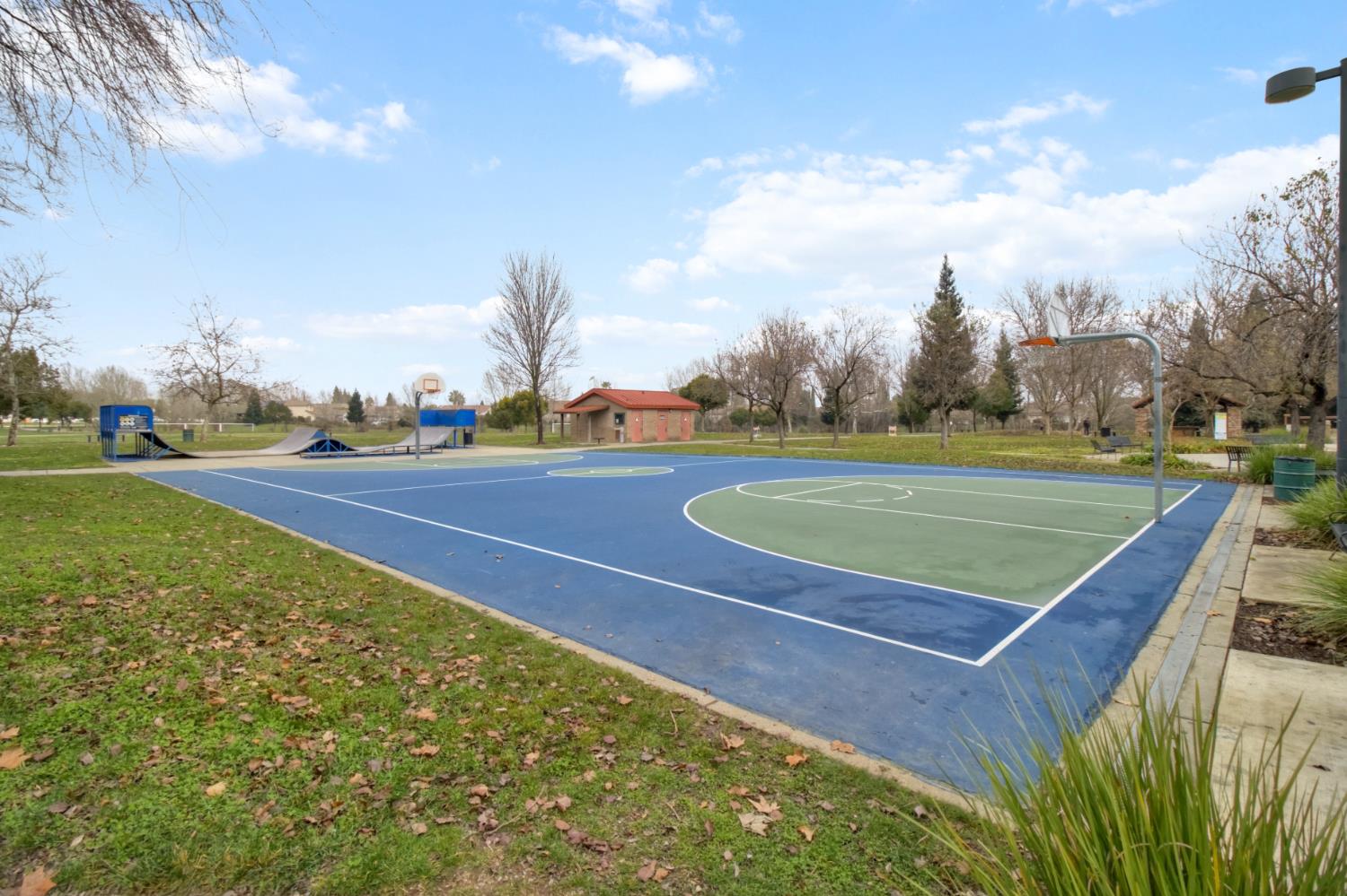 10808 Portico Circle Rancho Cordova, CA 95670 - Photo 43 of 45