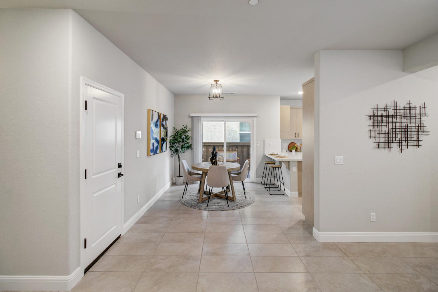 10808 Portico Circle Rancho Cordova, CA 95670 - Photo 7 of 45