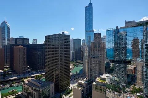 $1,000,000 | 240 East Illinois Street, Unit 3001, Chicago, IL 60611