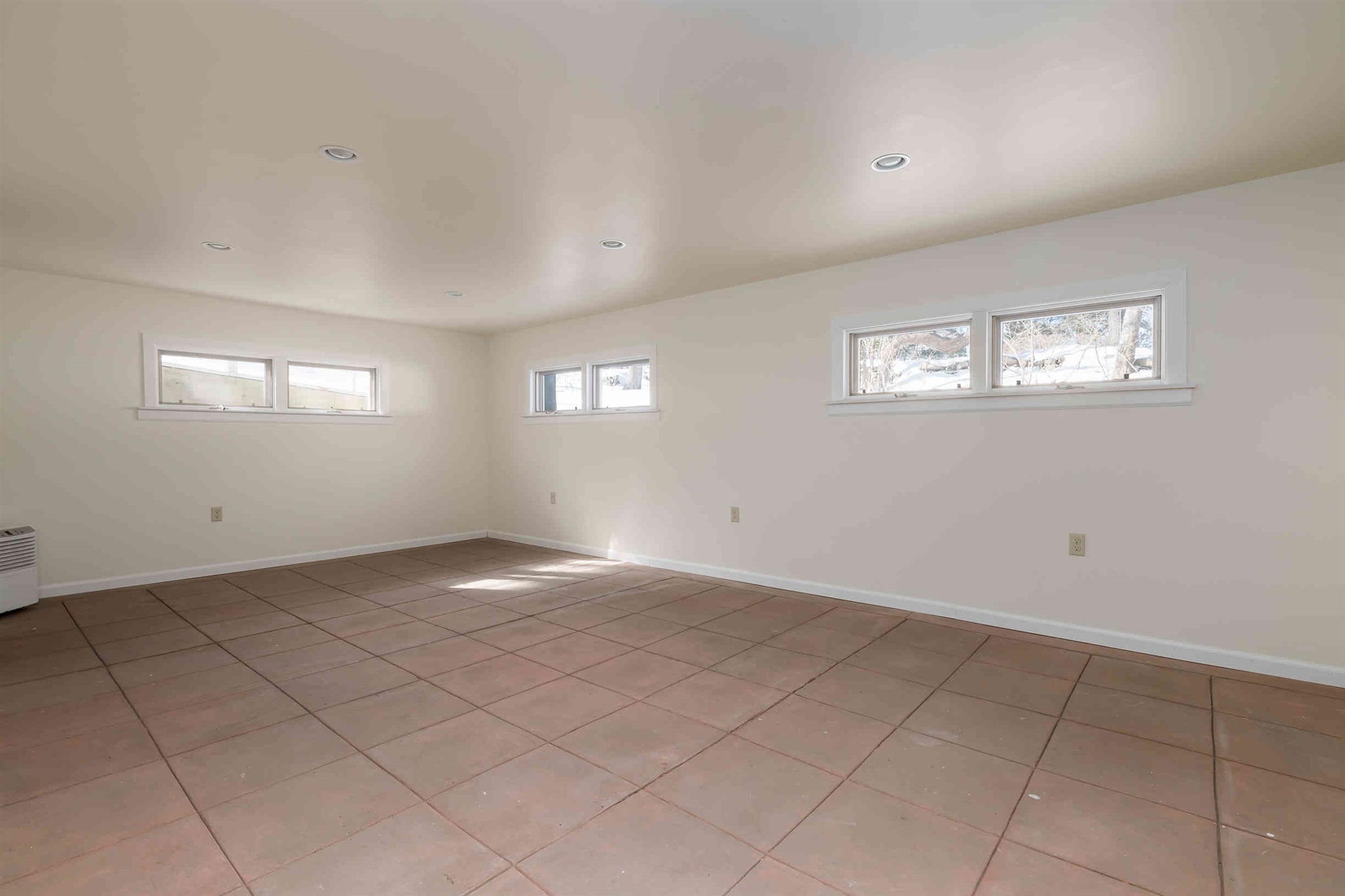 139 Stearns Road Ogunquit, ME 03907 - Photo 31 of 35