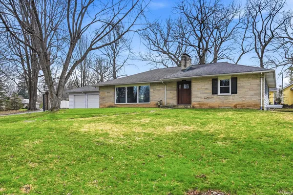 $250,000 | 1401 North Elizabeth Avenue, Muncie, IN 47304