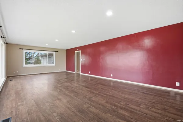 $250,000 | 1401 North Elizabeth Avenue, Muncie, IN 47304