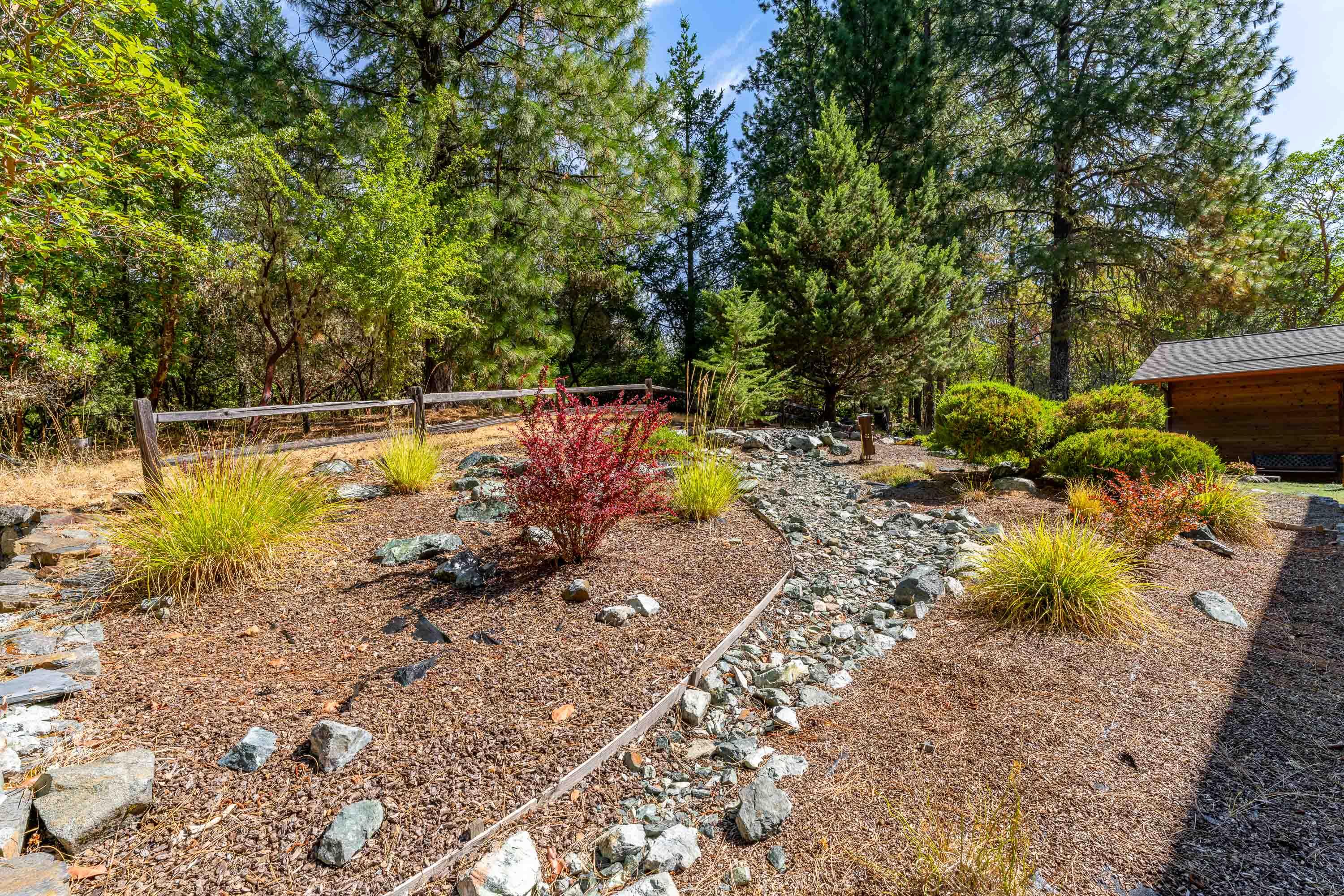 591 Bolt Mountain Road Grants Pass, OR 97527 - Photo 37 of 51 EXT-12