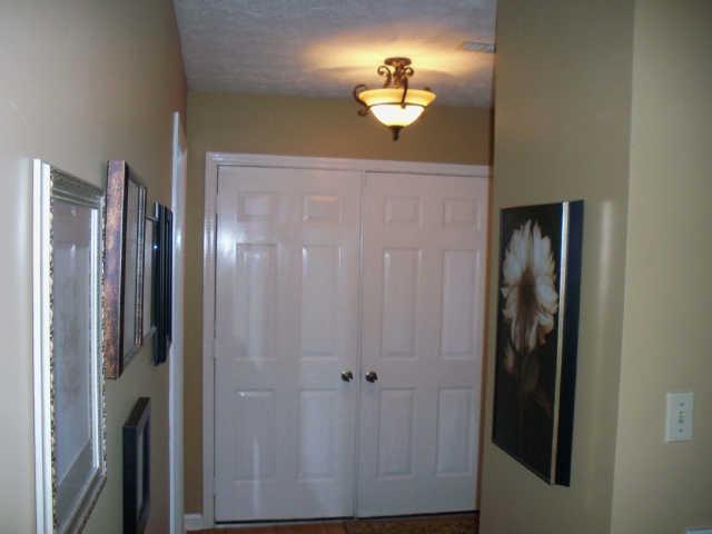 1820 Indian Hills Road Lebanon, TN 37087 - Photo 10 of 10 6 X 6 ENTRY FOYER! NICE OPEN FLOOR PLAN!