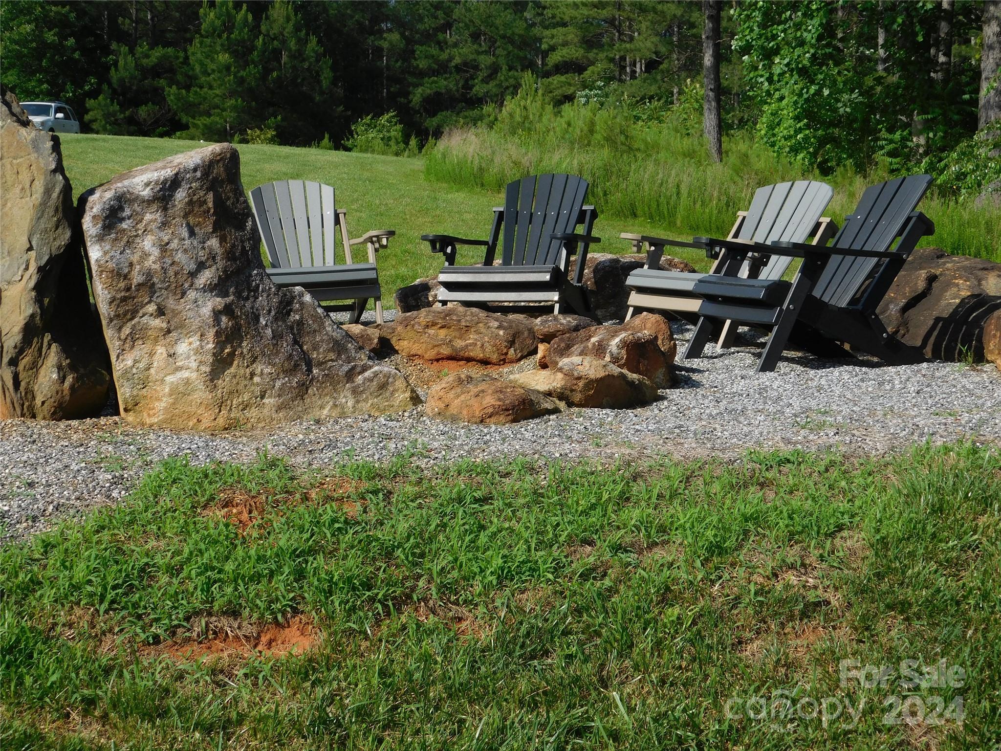 139 Settings Boulevard, Unit 106 Black Mountain, NC 28711 - Photo 3 of 21