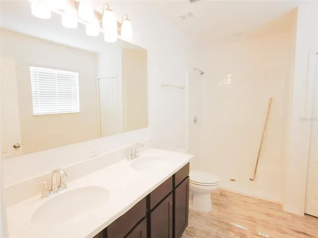 $2,100 | 423 Taft Drive, Davenport, FL 33837