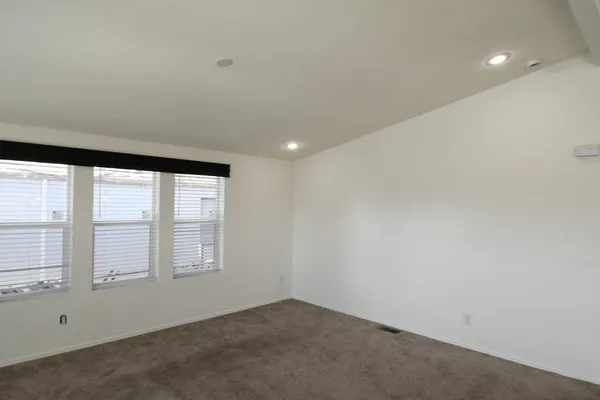 $2,600 | 3950 East Philip Avenue, Flagstaff, AZ 86004