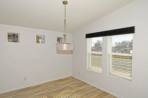 $2,600 | 3950 East Philip Avenue, Flagstaff, AZ 86004