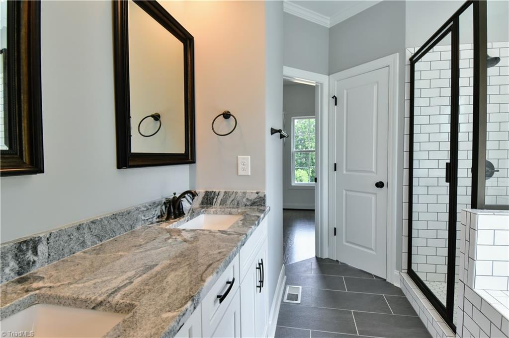161 Pipers Ridge West Winston-Salem, NC 27127 - Photo 24 of 36 10 3
