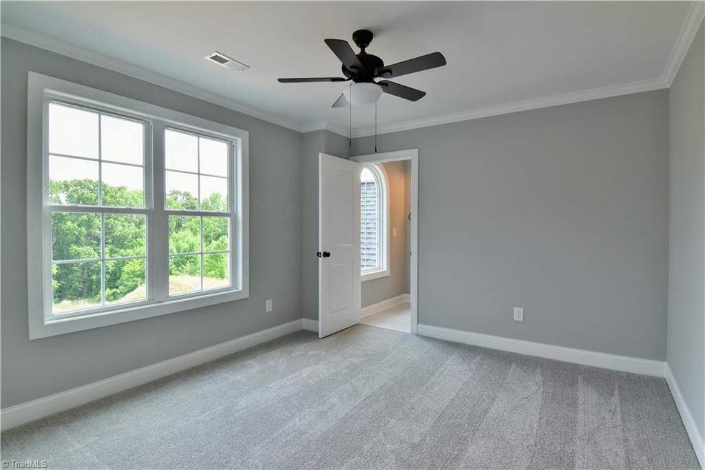 161 Pipers Ridge West Winston-Salem, NC 27127 - Photo 31 of 36 Gallery Image 31