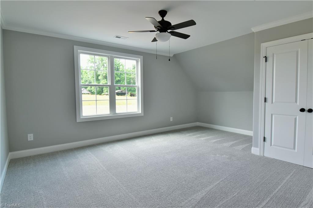 161 Pipers Ridge West Winston-Salem, NC 27127 - Photo 35 of 36 Gallery Image 35