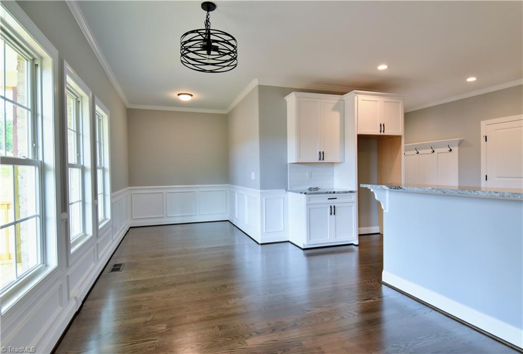 161 Pipers Ridge West Winston-Salem, NC 27127 - Photo 10 of 36 10 3