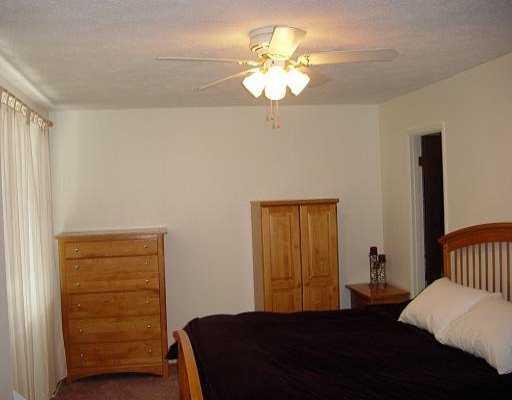 207 Springwater Court Coraopolis, PA 15108 - Photo 6 of 8 Gallery Image 6