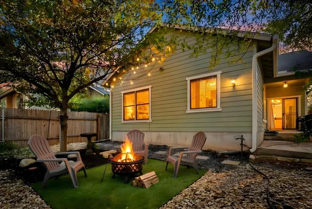 $452,500 | 2408 Amur Drive, Austin, TX 78745