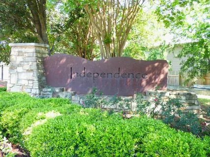 $452,500 | 2408 Amur Drive, Austin, TX 78745