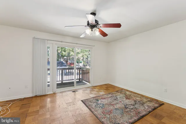 $240,000 | 8675 Seasons Way, Unit 211C, Lanham, MD 20706