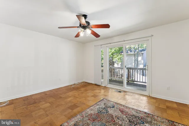 $240,000 | 8675 Seasons Way, Unit 211C, Lanham, MD 20706