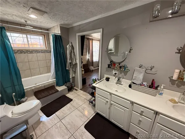 $299,000 | 31283 Lakewood Beach Road, Gravois Mills, MO 65037