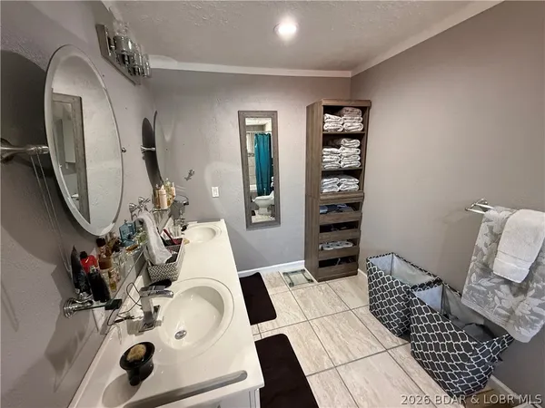 $299,000 | 31283 Lakewood Beach Road, Gravois Mills, MO 65037