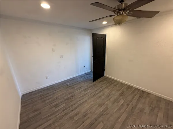 $299,000 | 31283 Lakewood Beach Road, Gravois Mills, MO 65037