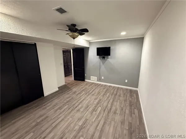 $299,000 | 31283 Lakewood Beach Road, Gravois Mills, MO 65037
