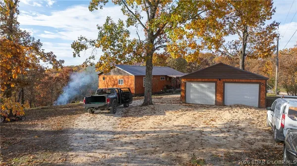 $299,000 | 31283 Lakewood Beach Road, Gravois Mills, MO 65037