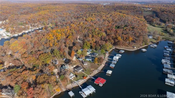 $299,000 | 31283 Lakewood Beach Road, Gravois Mills, MO 65037