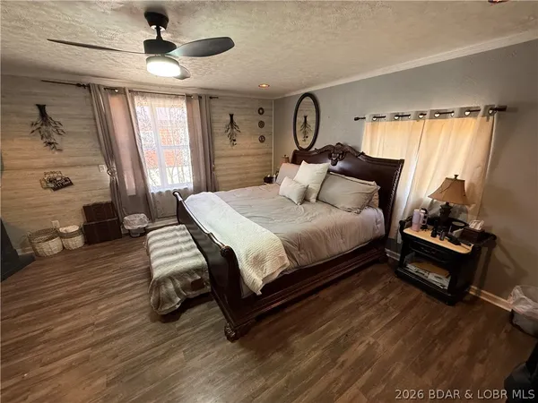 $299,000 | 31283 Lakewood Beach Road, Gravois Mills, MO 65037