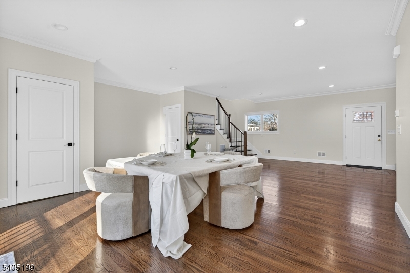 6 River Road Elmwood Park, NJ 07407 - Photo 6 of 31