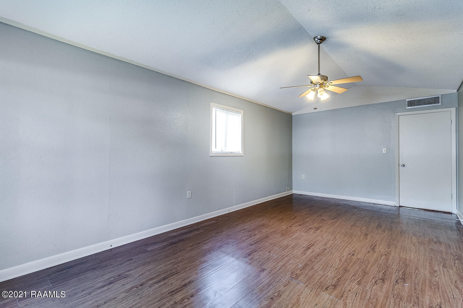 115 Plaquemine Road Lafayette, LA 70501 - Photo 14 of 19 Gallery Image 14