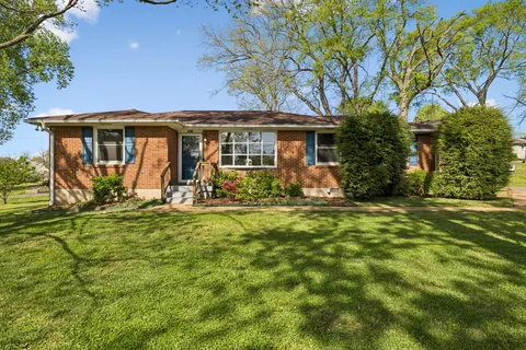 $499,999 | 403 Basswood Avenue, Nashville, TN 37209
