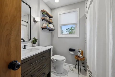 $499,999 | 403 Basswood Avenue, Nashville, TN 37209