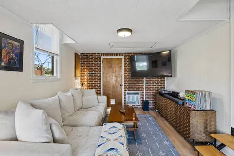 $499,999 | 403 Basswood Avenue, Nashville, TN 37209