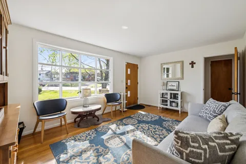 $499,999 | 403 Basswood Avenue, Nashville, TN 37209