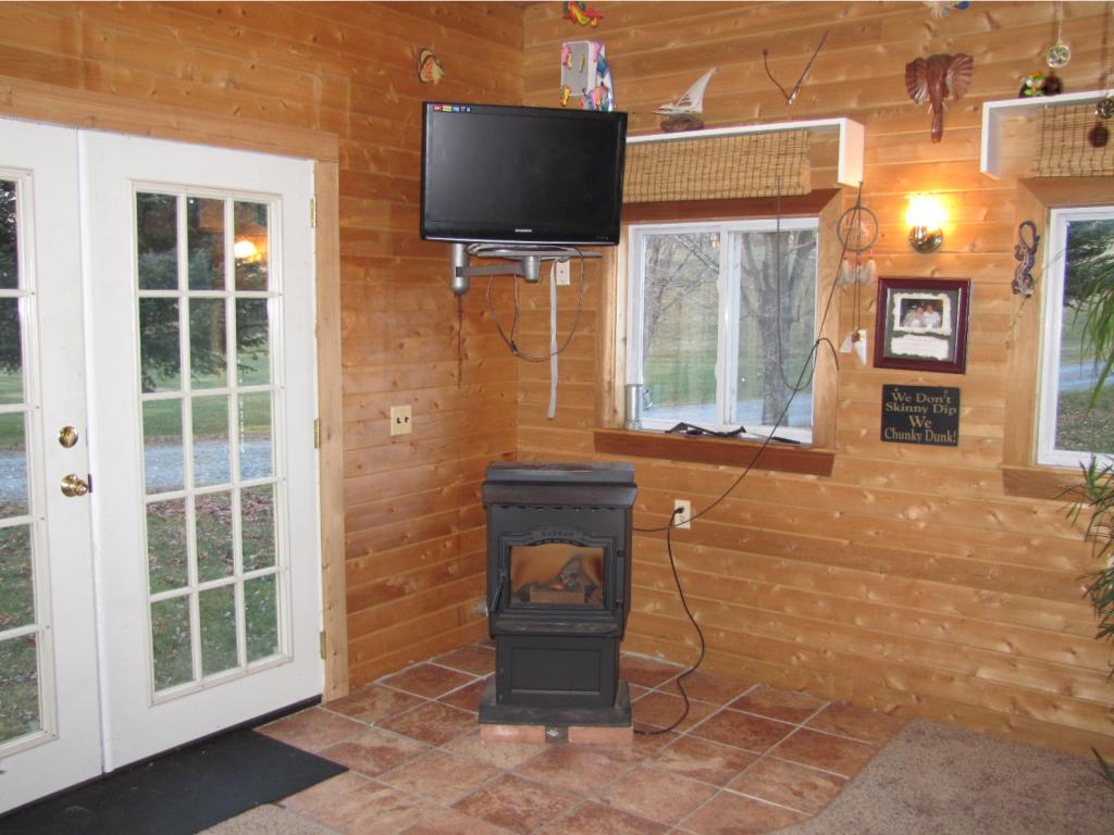 155 Dog Pond Road Woodbury, VT 05650 - Photo 8 of 36