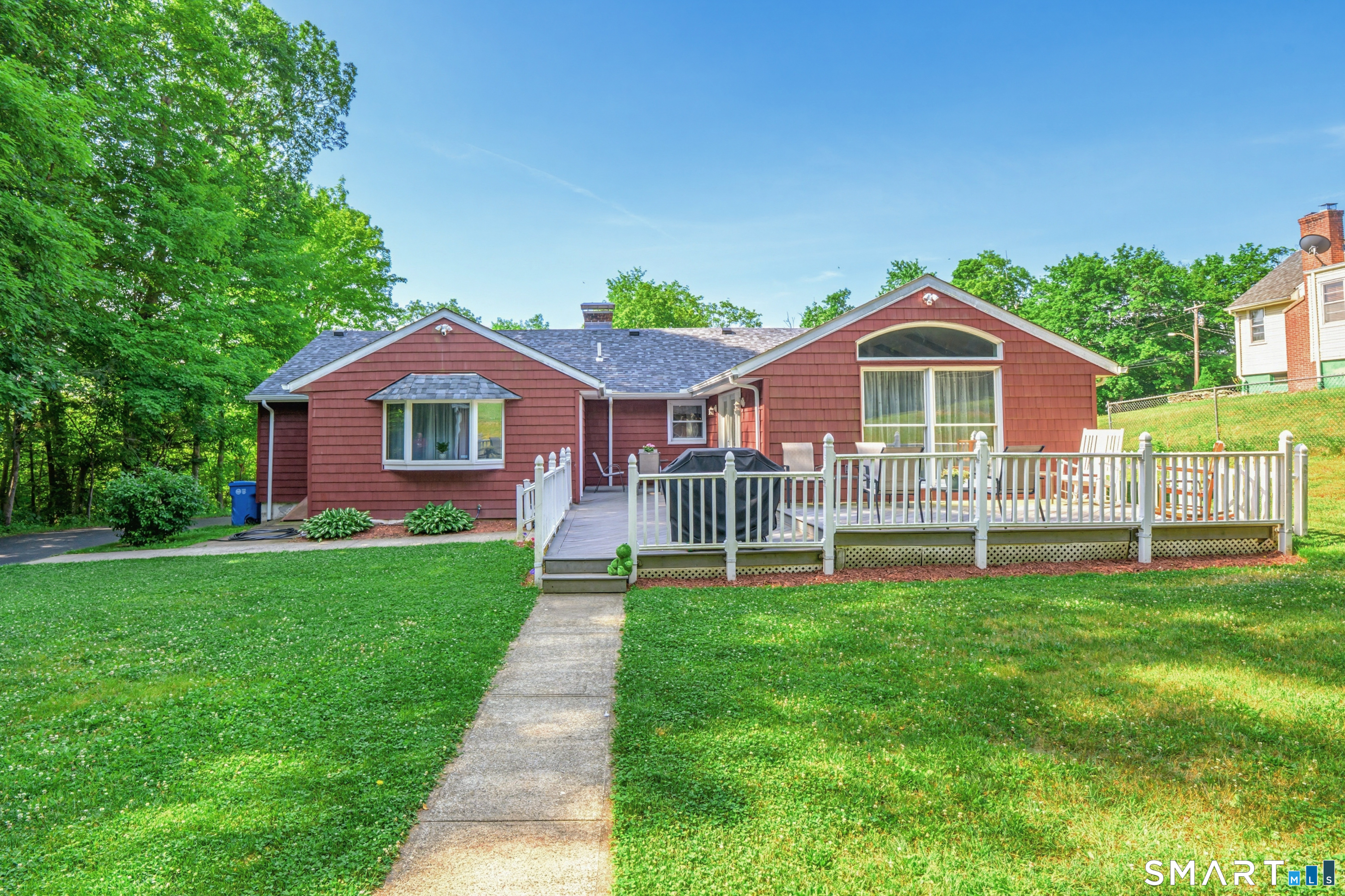 435 West Shepard Avenue Hamden, CT 06514 - Photo 31 of 37
