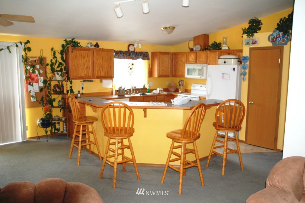 260 View Ridge Road Onalaska, WA 98570 - Photo 2 of 15 Gallery Image 2
