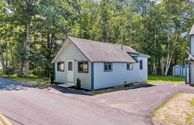 $1,800 | 7 C Roberts Cove Road, Unit C, Alton, NH 03809