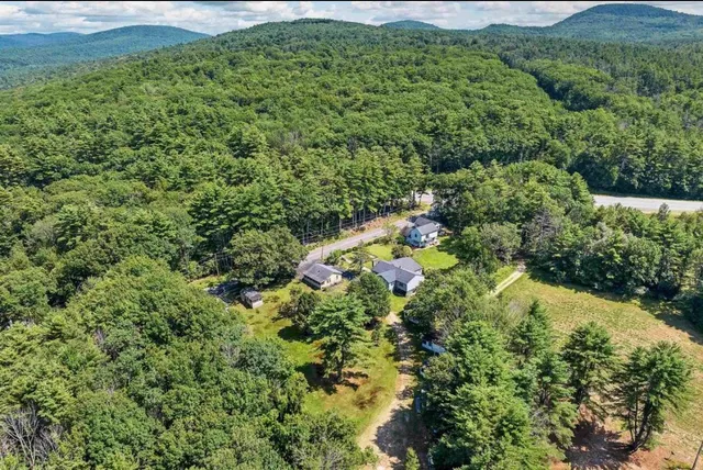 $1,800 | 7 C Roberts Cove Road, Unit C, Alton, NH 03809