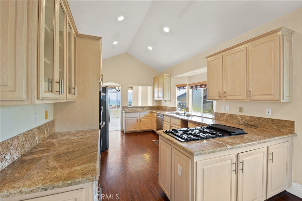 34042 Cambridge Road Dana Point, CA 92629 - Photo 15 of 48