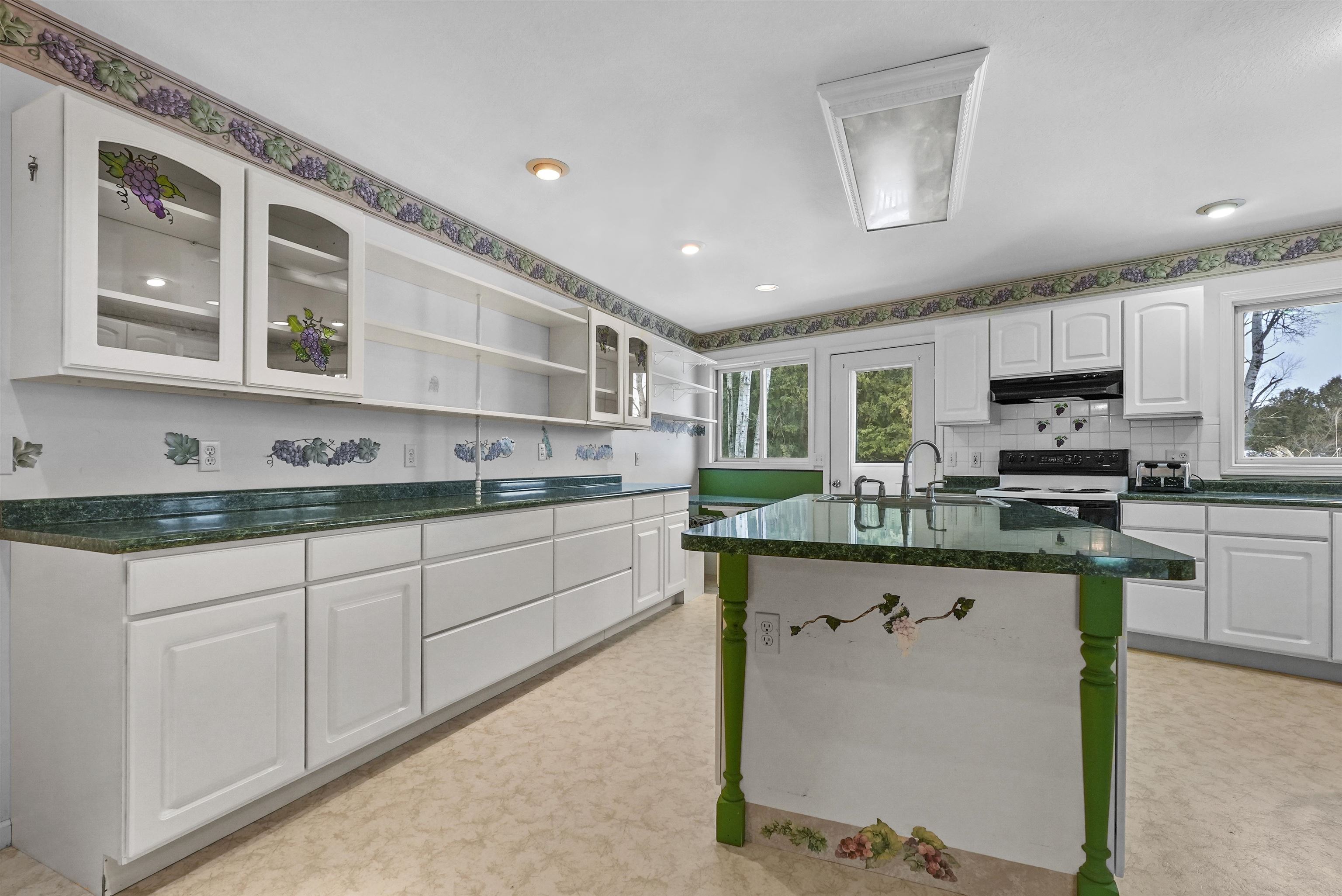 6187 North 39 Road Manton, MI 49663 - Photo 16 of 45 1909317-15.JPG