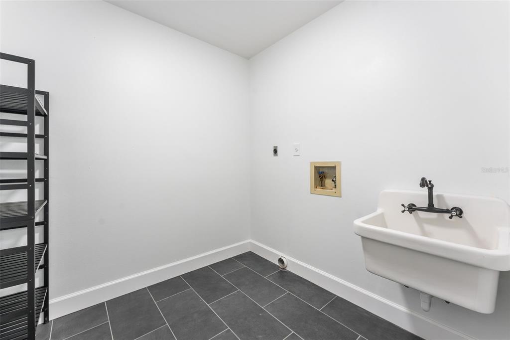 4227 Blossom Road Venice, FL 34293 - Photo 22 of 27